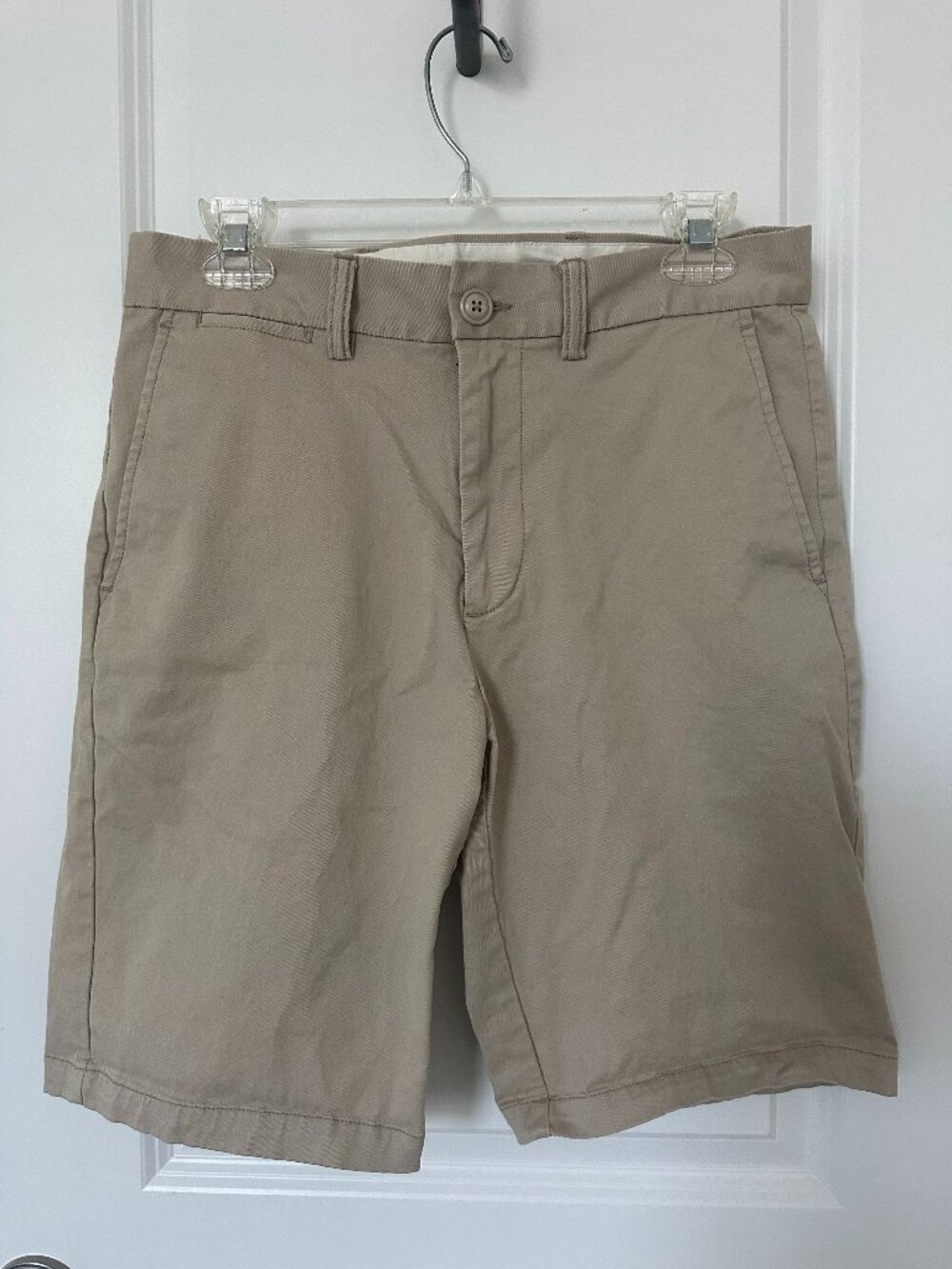 Men's Size 30 Old Navy Khaki Shorts
